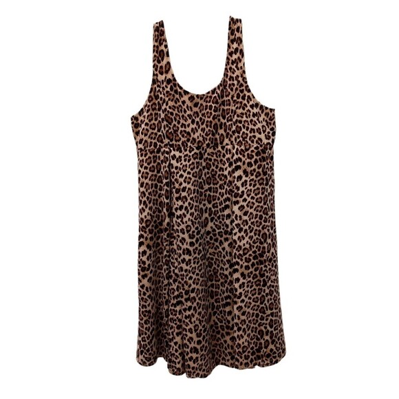 Torrid Plus Size 4X 26 Leopard Print Skater Dress With Pockets Scuba Fabric NWT - Picture 3 of 7